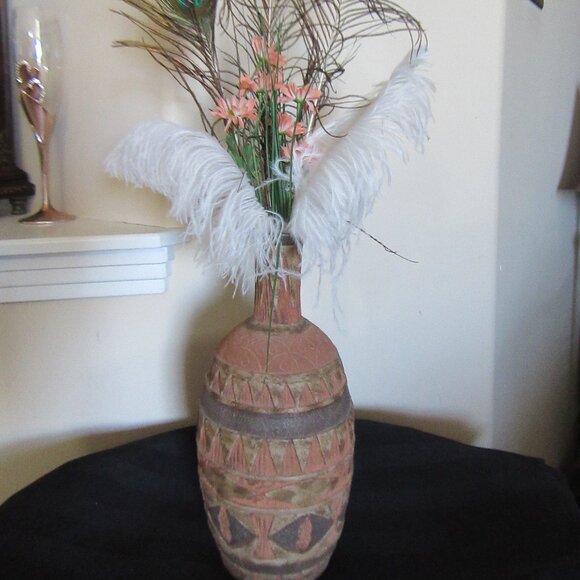 Decorative Vase - Picture 4 of 9